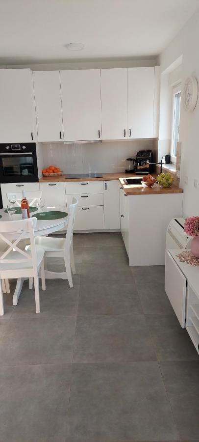 Novi Apartman Franka Apartment Zadar Luaran gambar